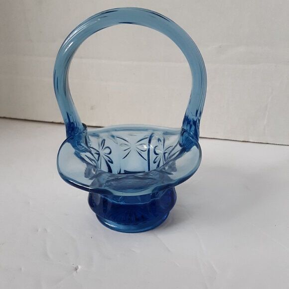 Fenton Small Glass Basket Blue Color - Picture 5 of 12